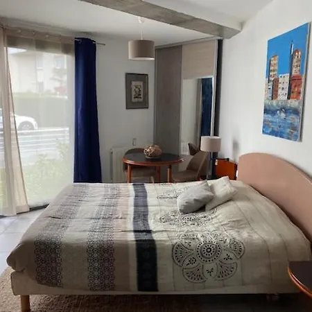 Апартаменты 88 Сент-Адресс